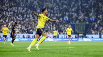 تغطية مباشرة.. القنوات الناقلة لمباراة ضمك والنصر في دوري روشن